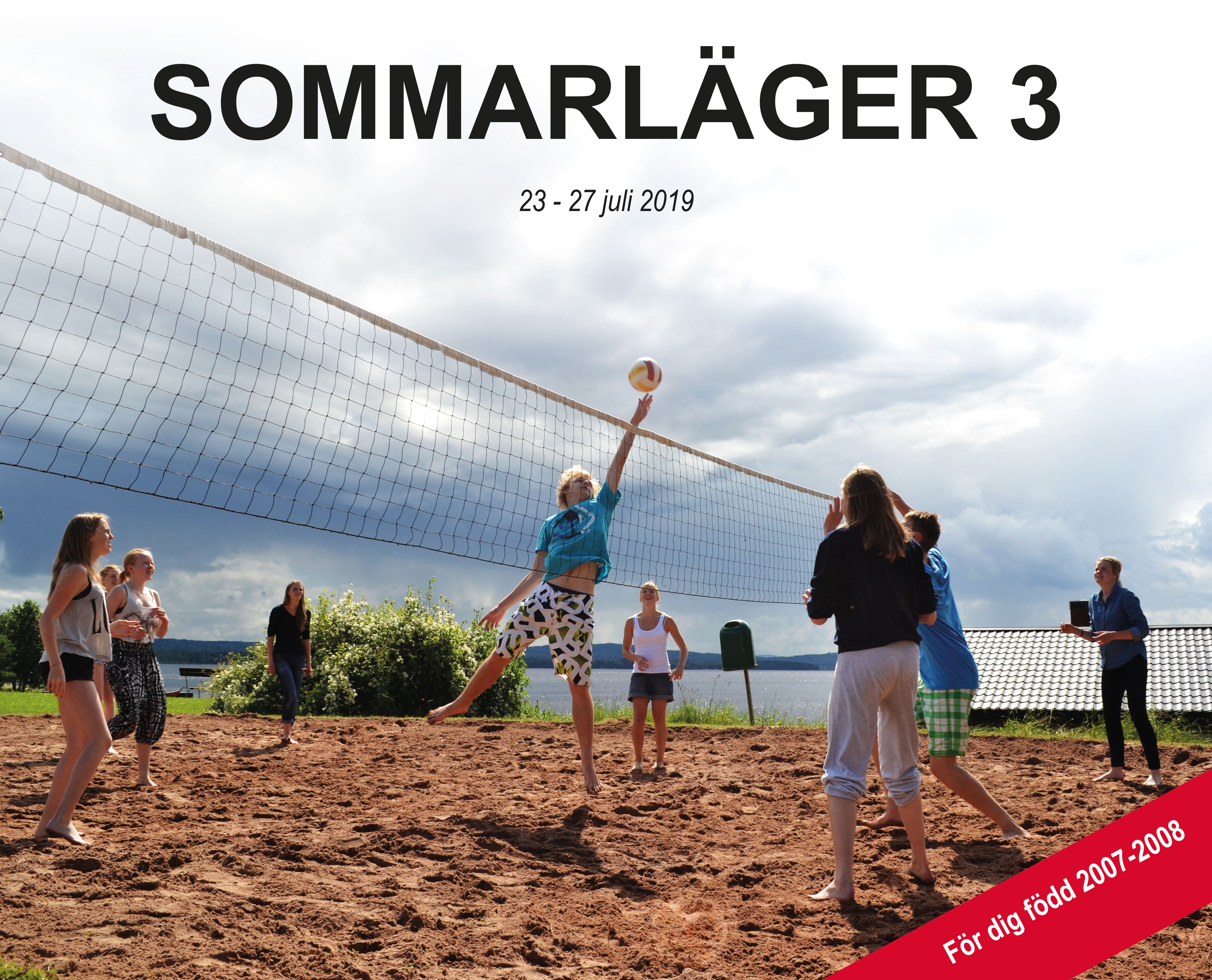 Barn som spelar volleyboll