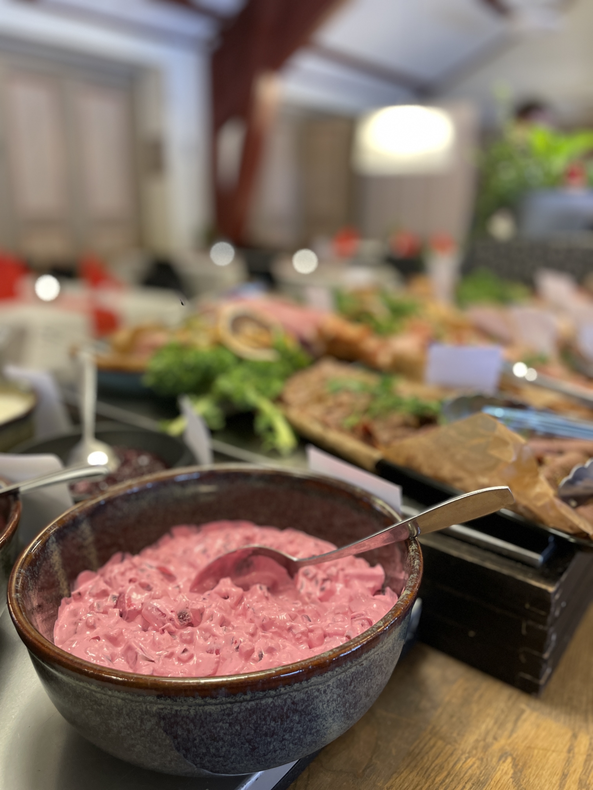 Julmat, rödbetssallad, buffé